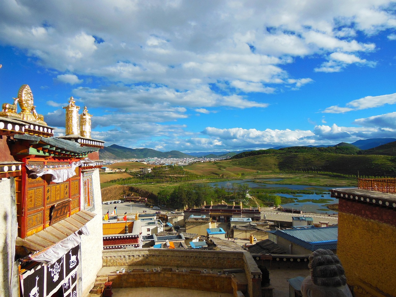 shangri la, tibet, china