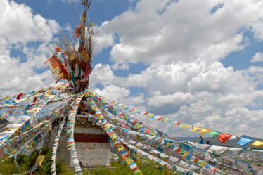 prayer flags, tibet, nature