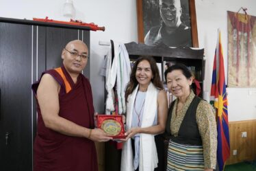 Former Australian Senator Lisa Singh Visits Tibetan Parliament-in-Exile