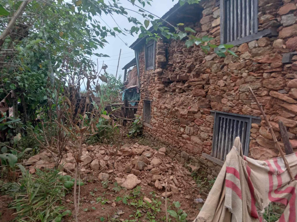 20 houses damaged by earthquake in Dhading